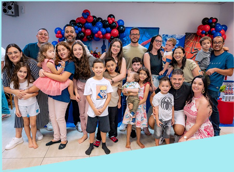 Foto com crianças no buffet